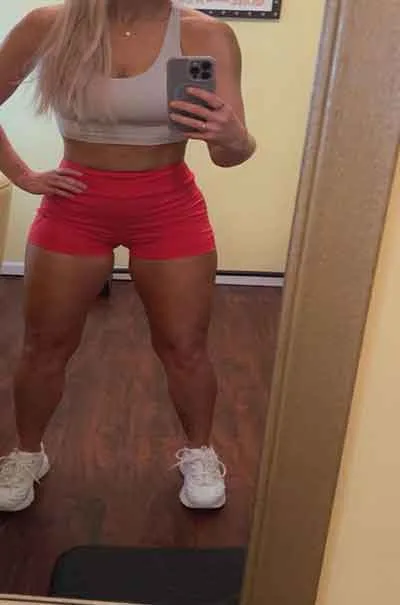Mia Sabro
